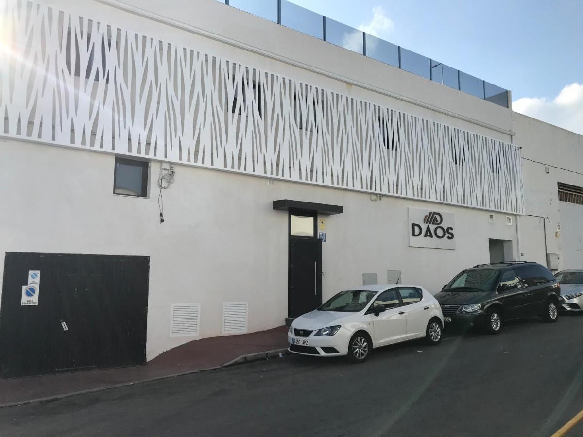 Daos Suites & Terrace ماربيا المظهر الخارجي الصورة
