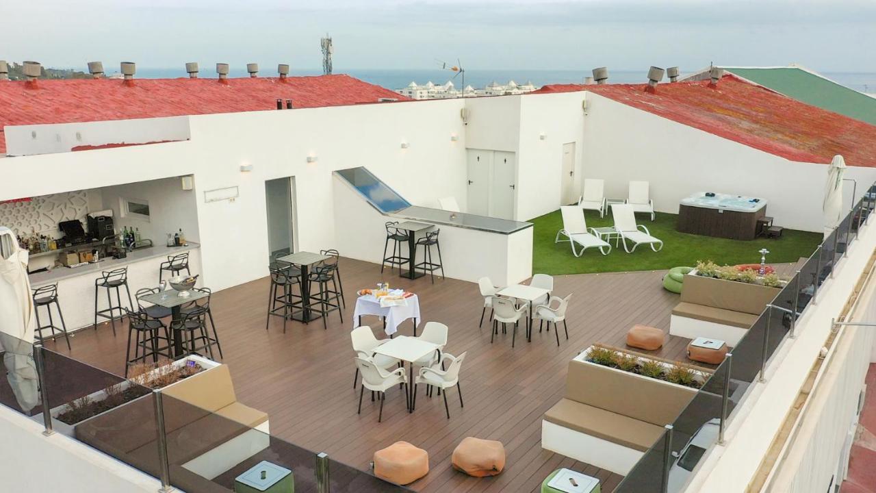 Daos Suites & Terrace ماربيا المظهر الخارجي الصورة