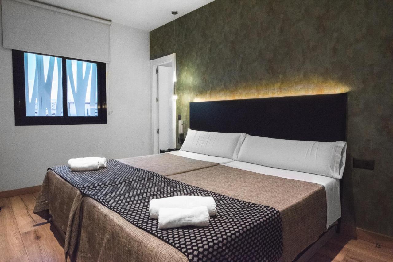 Daos Suites & Terrace ماربيا المظهر الخارجي الصورة