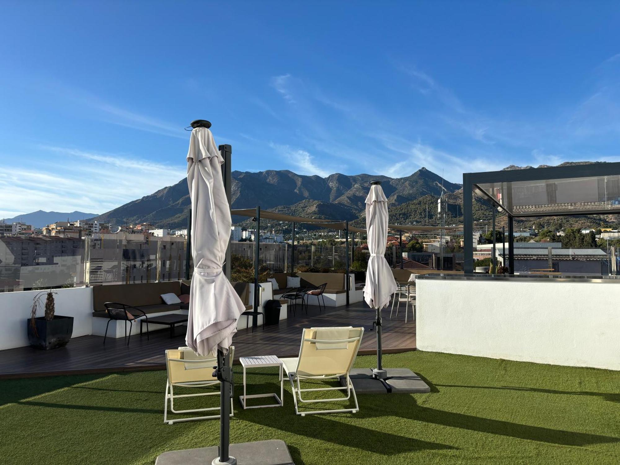 Daos Suites & Terrace ماربيا المظهر الخارجي الصورة
